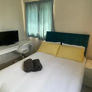 Bittern With Free Parking & Parking For Cruise Available, Full Access To Kitchen In Southampton